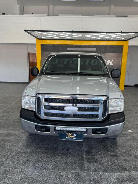 FORD F-250 3.9 XLT CABINE SIMPLES DIESEL, Foto 3