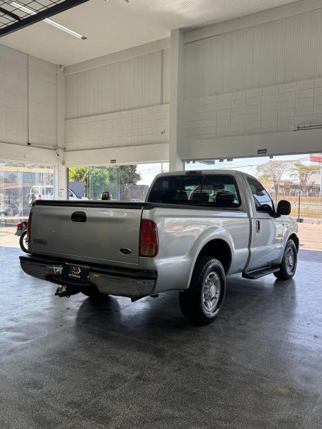 FORD F-250 3.9 XLT CABINE SIMPLES DIESEL, Foto 8
