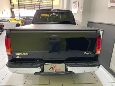 FORD F-250 3.9 XLT SUPER DUTY CABINE SIMPLES DIESEL, Foto 3