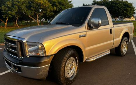 FORD F-250 3.9 XLT SUPER DUTY CABINE SIMPLES DIESEL, Foto 4