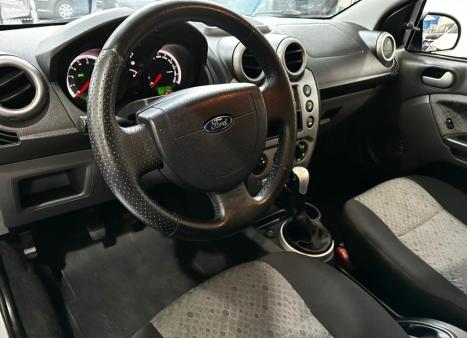 FORD Fiesta Hatch 1.6 4P SE FLEX, Foto 8