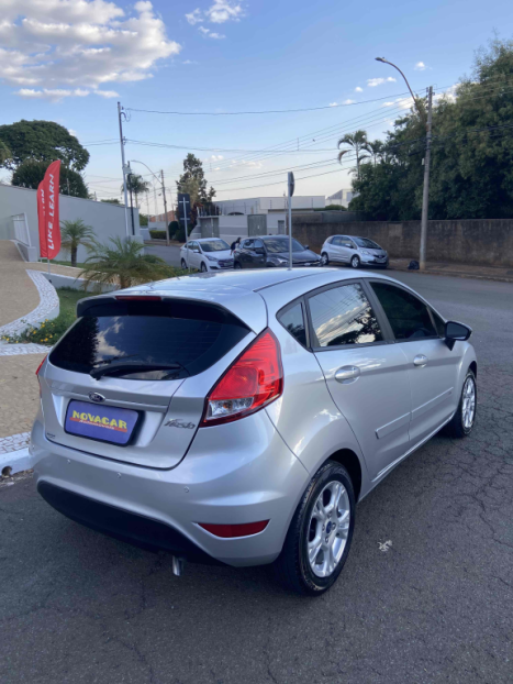 FORD Fiesta Hatch 1.5 16V 4P SE FLEX, Foto 8