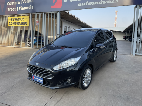 FORD Fiesta Hatch 1.6 16V 4P FLEX TITANIUM PLUS POWERSHIFT AUTOMTICO, Foto 2