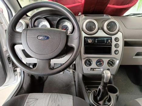 FORD Fiesta Hatch 1.6 4P CLASS FLEX, Foto 14