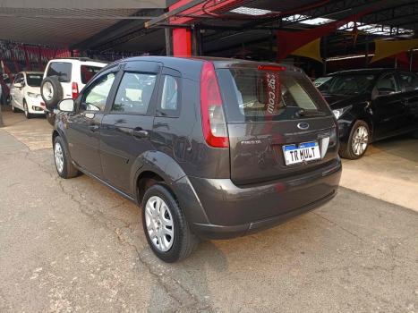 FORD Fiesta Hatch 1.6 4P ROCAM FLEX, Foto 3