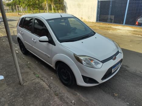 FORD Fiesta Hatch 1.6 4P, Foto 2