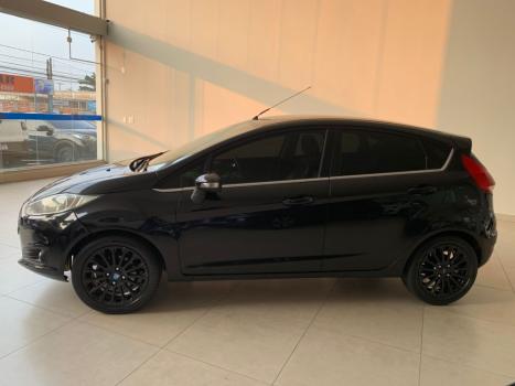 FORD Fiesta Hatch 1.6 16V 4P TITANIUM FLEX, Foto 4