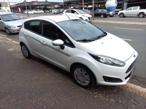 FORD Fiesta Hatch 1.5 16V 4P S FLEX, Foto 4