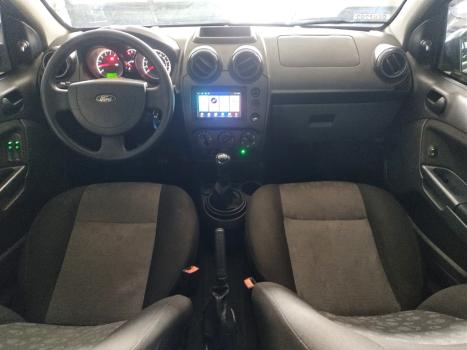 FORD Fiesta Hatch 1.0 4P, Foto 7