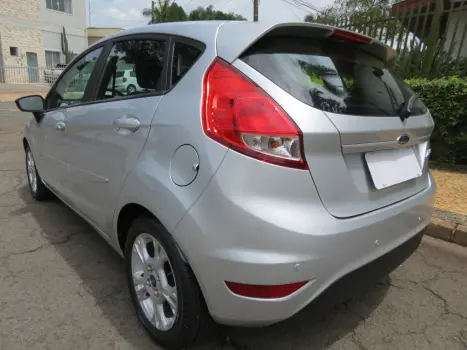 FORD Fiesta Hatch 1.5 16V 4P S FLEX, Foto 5