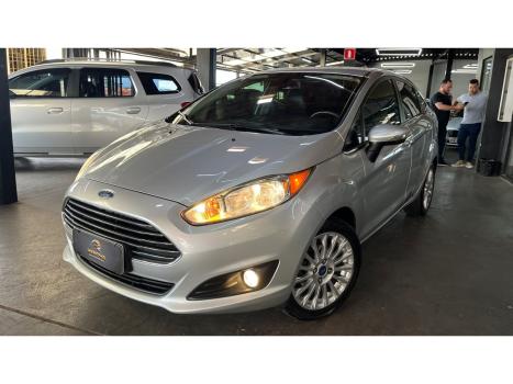 FORD Fiesta Hatch 1.6 4P FLEX TITANIUM POWERSHIFT AUTOMTICO, Foto 3