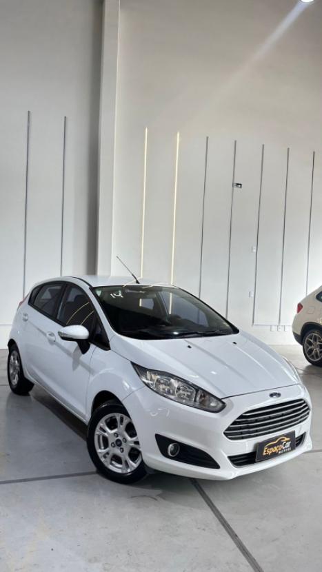 FORD Fiesta Hatch 1.5 16V 4P SE FLEX, Foto 4