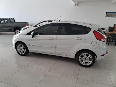 FORD Fiesta Hatch 1.5 16V 4P SE FLEX, Foto 3