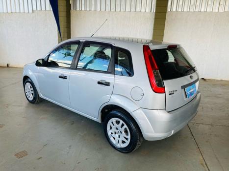 FORD Fiesta Hatch 1.0 4P FLEX, Foto 4