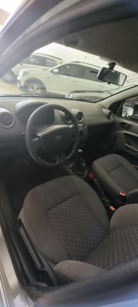 FORD Fiesta Hatch 1.0 4P, Foto 7