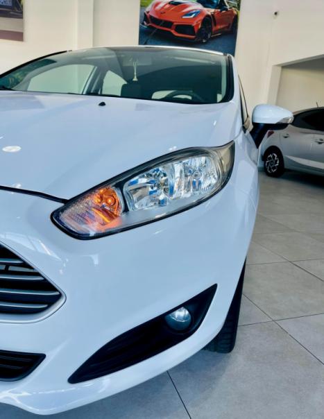 FORD Fiesta Hatch 1.6 4P SE PLUS FLEX AUTOMTICO, Foto 7