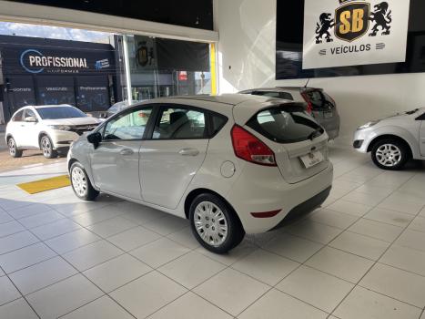 FORD Fiesta Hatch 1.5 16V 4P S FLEX, Foto 2