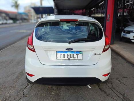 FORD Fiesta Hatch 1.5 16V 4P S FLEX, Foto 4