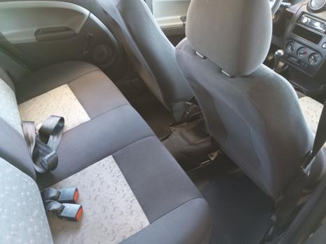 FORD Fiesta Hatch 1.0 4P FLEX, Foto 4