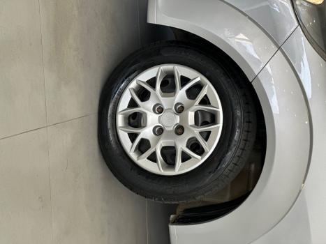 FORD Fiesta Hatch 1.0 4P SE FLEX, Foto 4