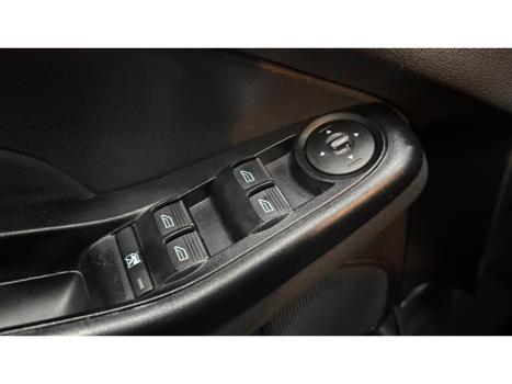 FORD Fiesta Hatch 1.6 16V 4P SE FLEX, Foto 15