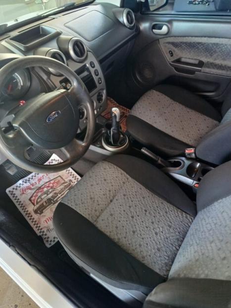 FORD Fiesta Hatch 1.6 4P CLASS FLEX, Foto 5