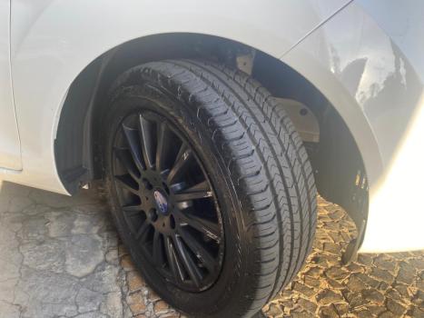 FORD Fiesta Hatch 1.6 16V 4P SEL FLEX, Foto 5