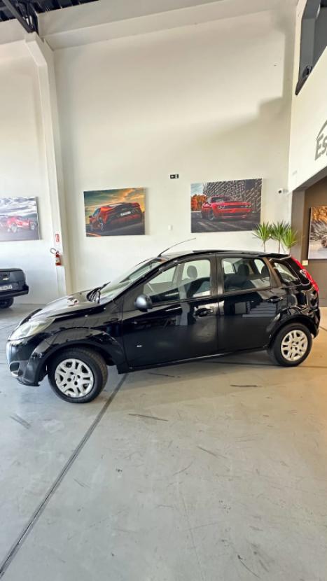 FORD Fiesta Hatch 1.0, Foto 2