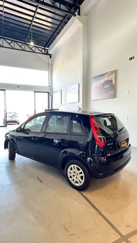 FORD Fiesta Hatch 1.0, Foto 4