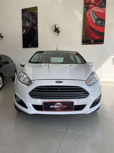 FORD Fiesta Hatch 1.5 16V 4P SE FLEX, Foto 2