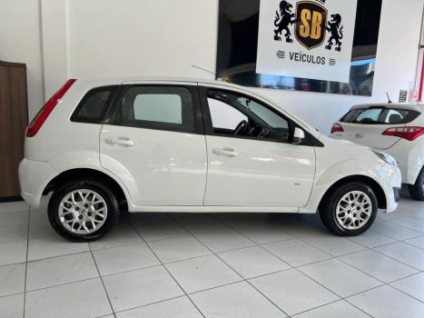 FORD Fiesta Hatch 1.0 4P SE PLUS FLEX, Foto 6