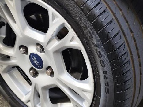 FORD Fiesta Hatch 1.6 4P SE FLEX, Foto 5