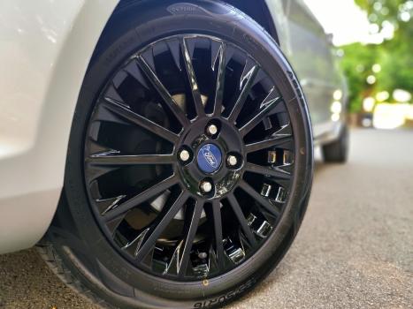 FORD Fiesta Hatch 1.6 16V 4P SEL FLEX, Foto 5