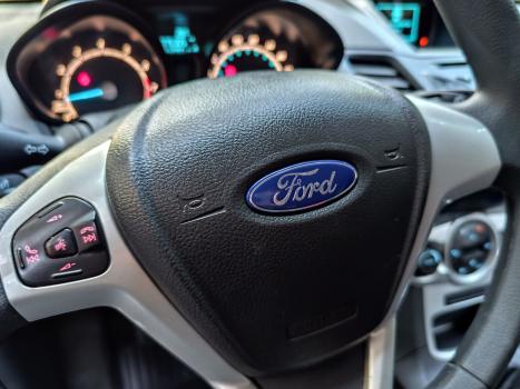 FORD Fiesta Hatch 1.6 16V 4P SEL FLEX, Foto 17