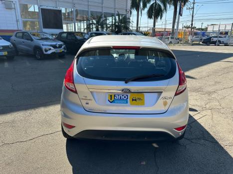 FORD Fiesta Hatch 1.6 16V 4P FLEX TITANIUM POWERSHIFT AUTOMTICO, Foto 5