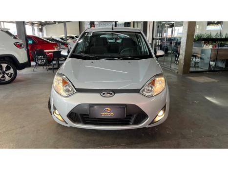 FORD Fiesta Hatch 1.6, Foto 2