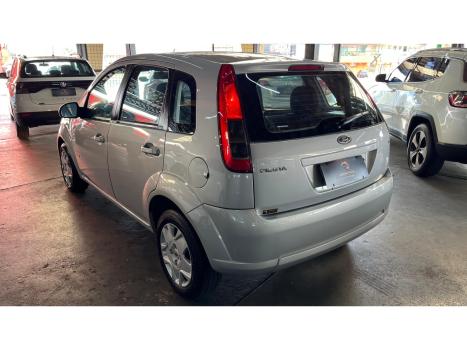 FORD Fiesta Hatch 1.6, Foto 4