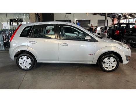 FORD Fiesta Hatch 1.6, Foto 13