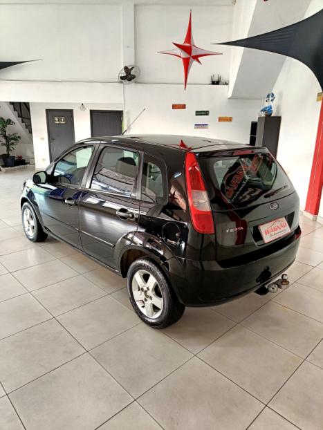 FORD Fiesta Hatch 1.0 4P, Foto 5