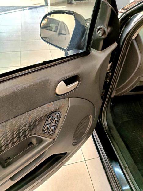 FORD Fiesta Hatch 1.0 4P, Foto 11