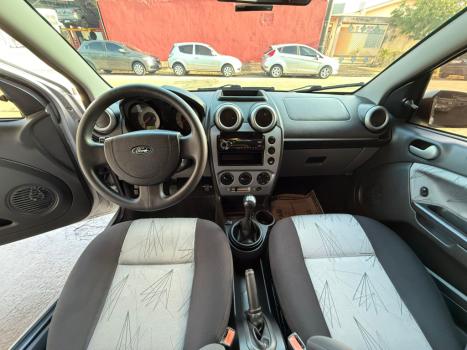 FORD Fiesta Hatch 1.0 4P FLEX, Foto 7