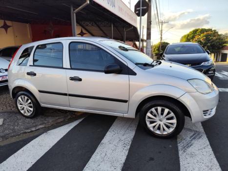 FORD Fiesta Hatch 1.0 4P, Foto 2