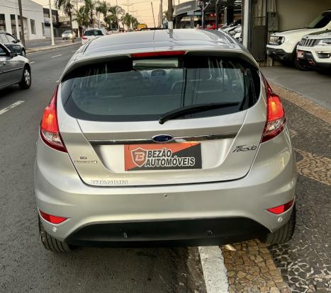 FORD Fiesta Hatch 1.6 16V 4P FLEX TITANIUM PLUS POWERSHIFT AUTOMTICO, Foto 2