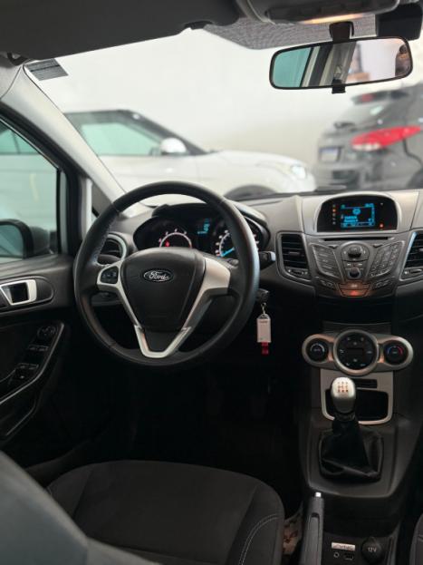 FORD Fiesta Hatch 1.6 16V 4P SEL FLEX, Foto 9