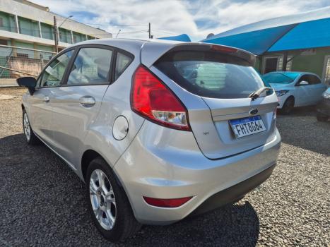 FORD Fiesta Hatch 1.6 4P SE PLUS FLEX, Foto 4