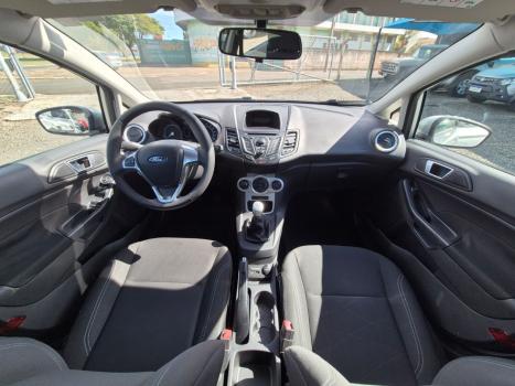 FORD Fiesta Hatch 1.6 4P SE PLUS FLEX, Foto 6