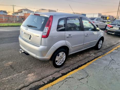 FORD Fiesta Hatch 1.0 4P FLEX, Foto 4