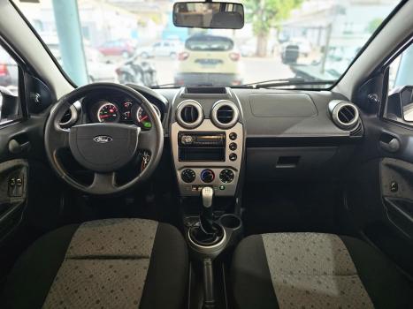 FORD Fiesta Hatch 1.6, Foto 6
