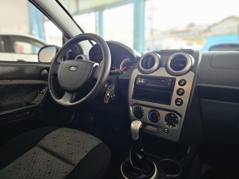FORD Fiesta Hatch 1.6, Foto 8