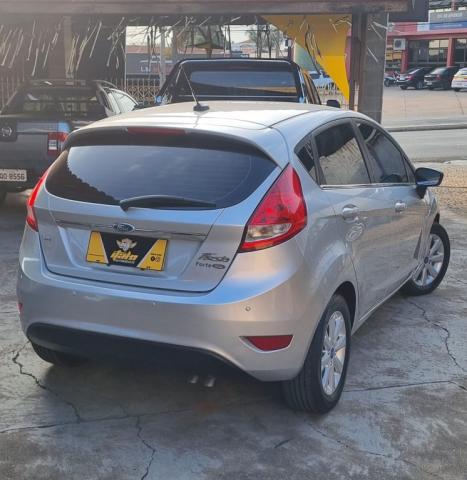 FORD Fiesta Hatch 1.6 16V 4P SE FLEX, Foto 4